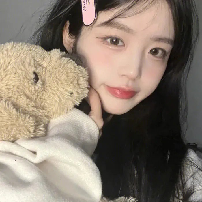 左撇子女孩